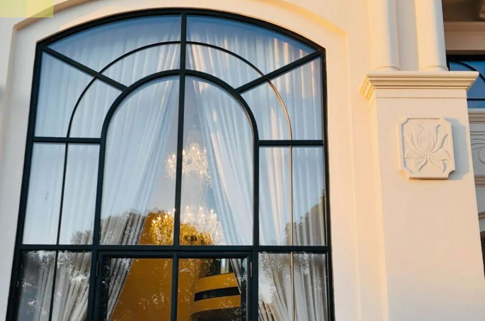 【昕升泰老钢窗】上海棕榈泉别墅，让复古法式浪漫扎根生活